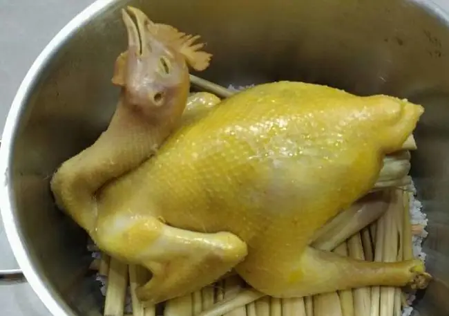 Gà Cúng Có Cắt Chân Không Gà Cúng Có Cắt Chân Không